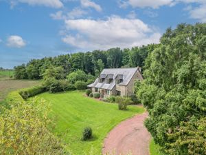 Photo 22- click for photo gallery